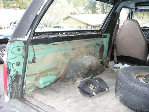 1992 Ford Bronco - Cargo area.
