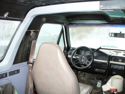 1992 Ford Bronco - XLT interior swap.