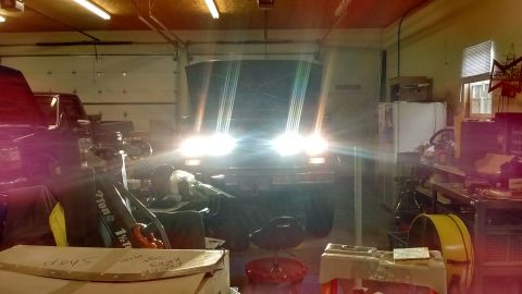 1985 Ford Bronco - LEDs and low beam h4 headlights
