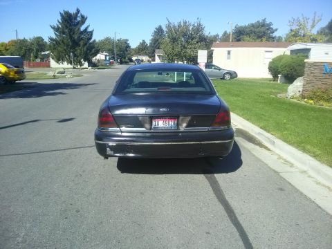 1998 Ford Crown Victoria photo