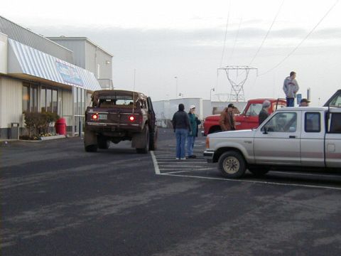 1994 Ford Explorer - Berne leads the group to Mud Fest 2004, and a big group it becomes