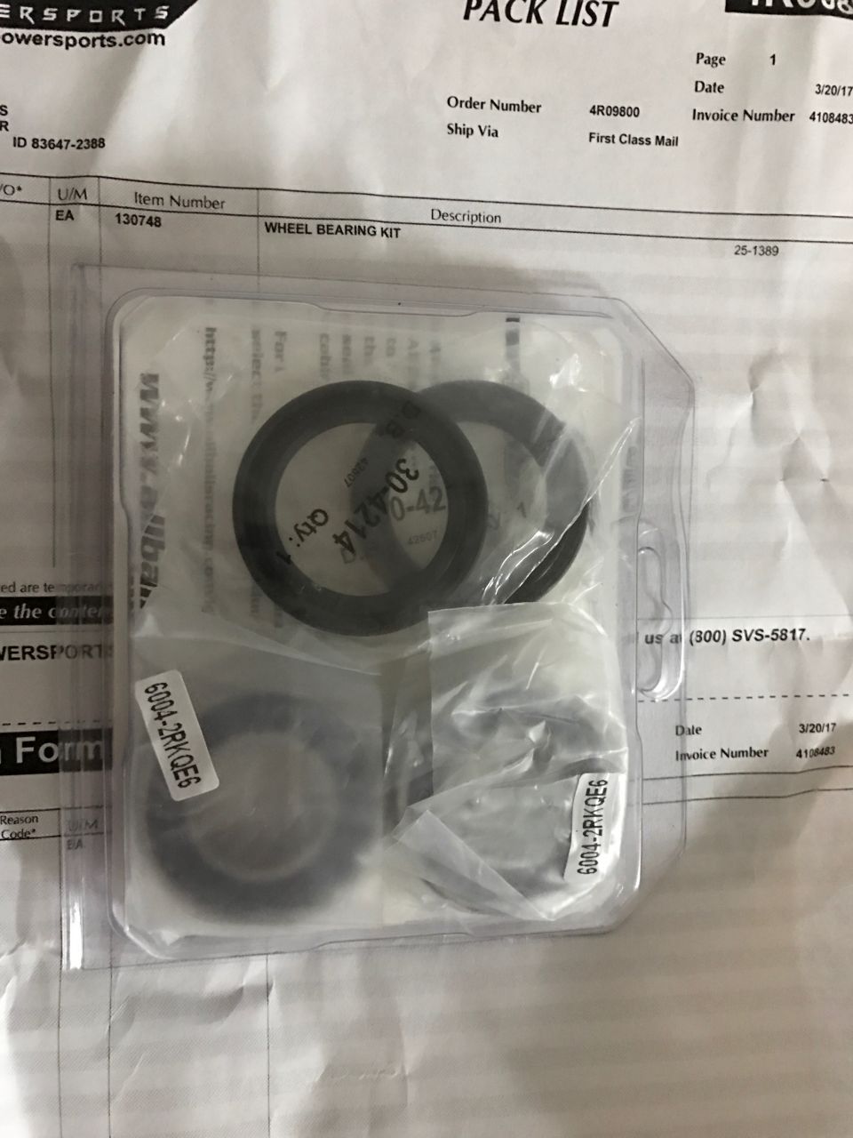 ZX9R Wheel Bearings Seals All Balls