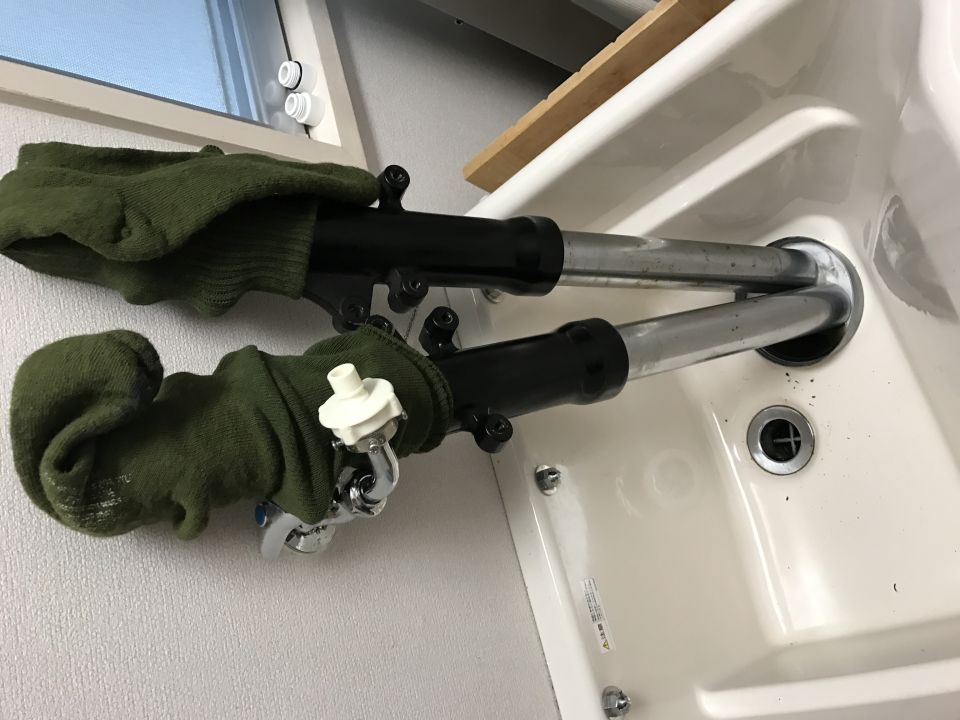 ZX9R Forks Disassembled