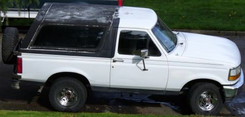 1992 Ford Bronco - Whoa, the wheels were chrome?!