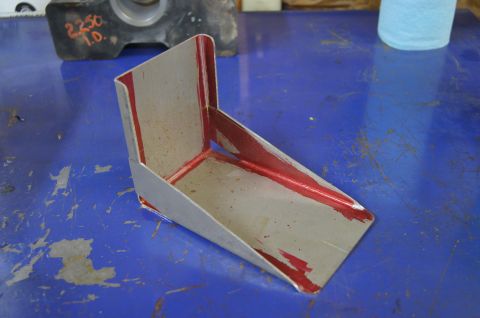 1979 Ford Bronco - Onboard air compressor bracket.