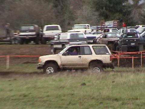 1994 Ford Explorer - Girlpower4x4 in her 94 Explorer