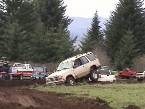 1994 Ford Explorer - Girlpower4x4 in her 94 Explorer