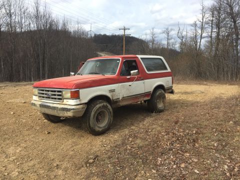 1987 Ford Bronco photo