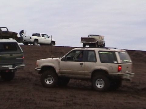 1994 Ford Explorer - Girlpower4x4 in her 94 Explorer