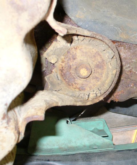 1992 Ford Bronco - Frame horn body mounts shot.
