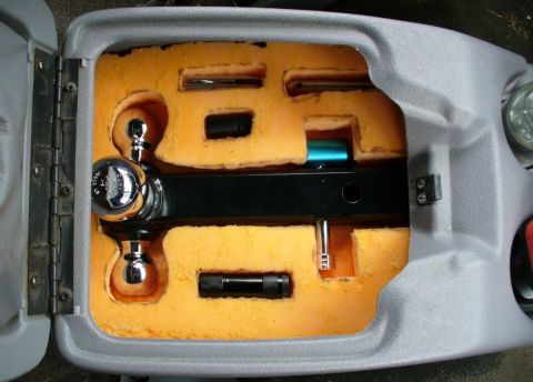 1992 Ford Bronco - Center console tow equipment foam.
