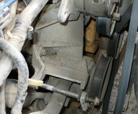 1992 Ford Bronco - Alternator bracket lower mount broken.