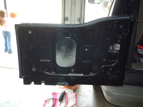 2000 Ford Excursion - Here is the door without the trim panel and the plastic waterproof barrier.