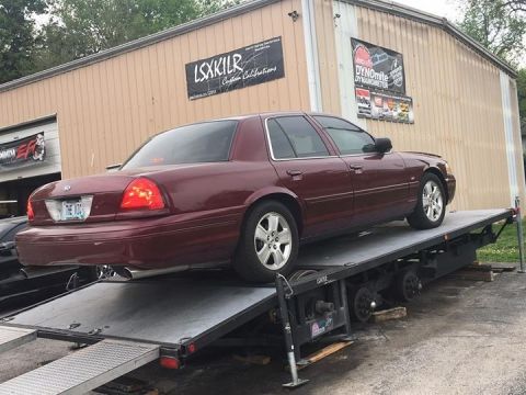 2004 Ford Crown Victoria