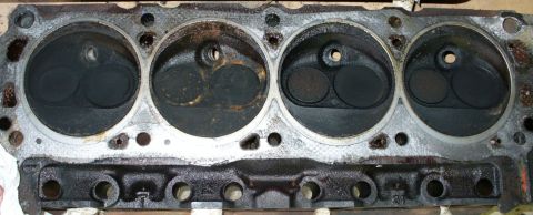 1992 Ford Bronco - Passenger head/gasket.