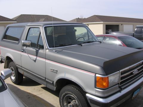 1991 Ford Bronco photo