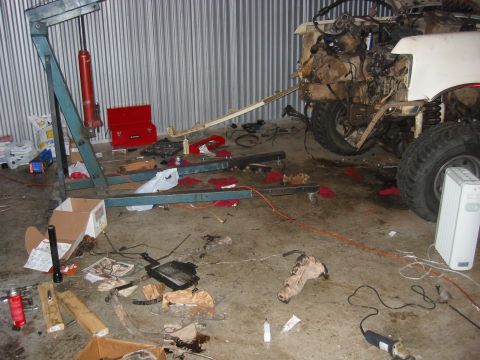 1989 Ford Bronco - We made a mess....but we're done with the cherry picker at least...