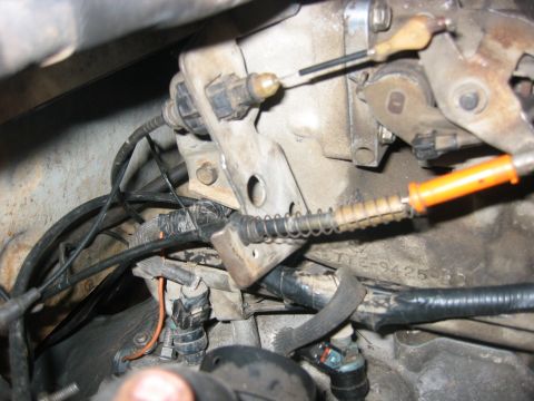 1989 Ford Bronco - My broken rigged up throttle cable fits right in without any problems, so does the non working cruise control cable.