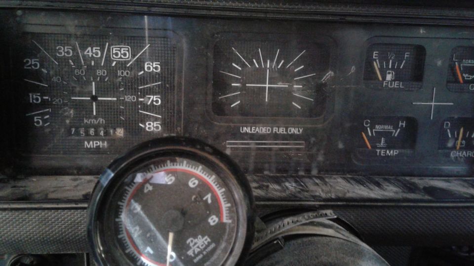 Speedometer needle is no where to be found!