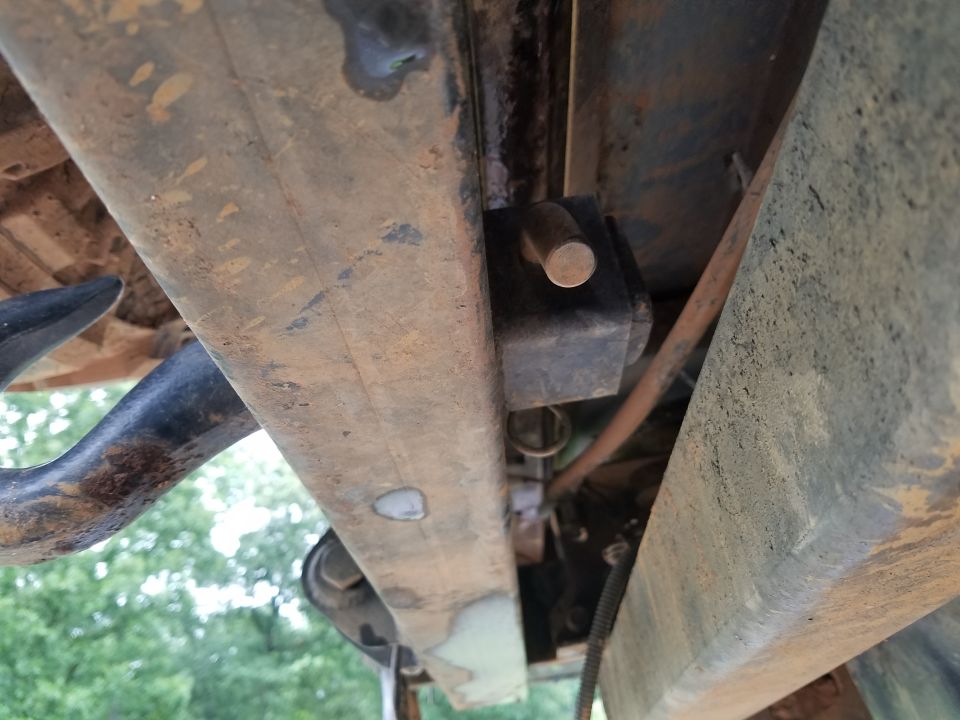 1988 Ford Bronco frame and leaf spring assembly