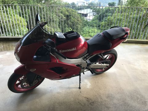 1998 Kawasaki Ninja R “ZX9R”