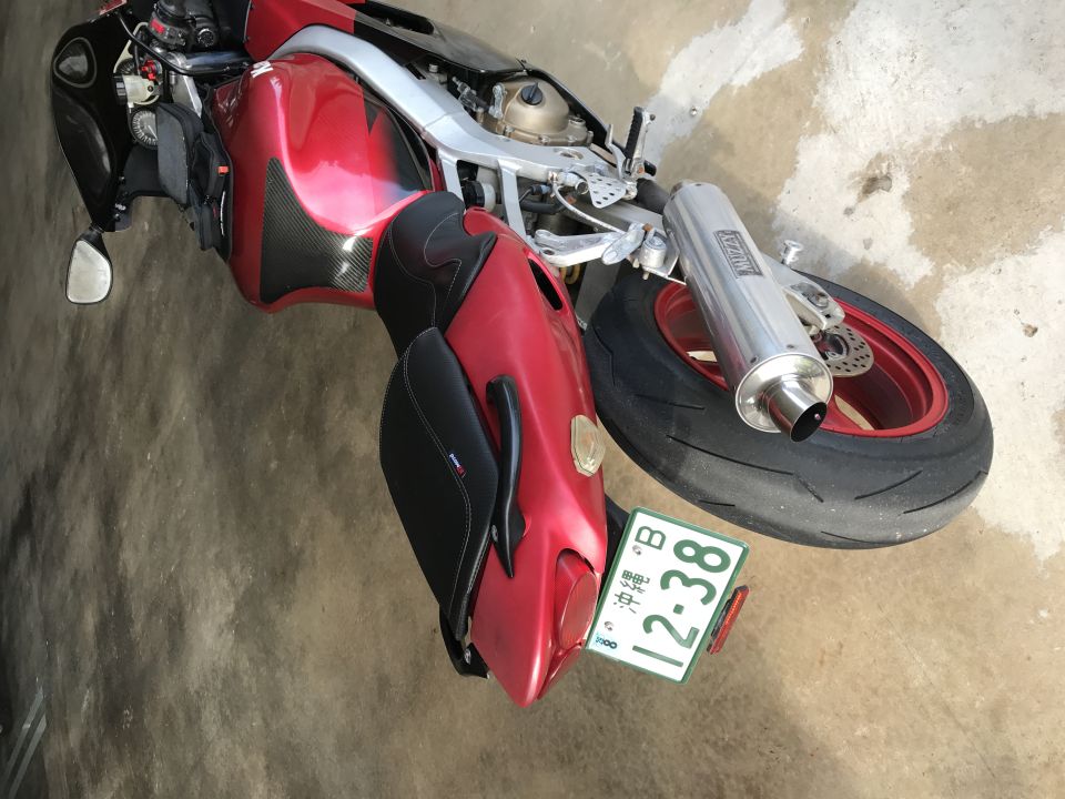 1998 ZX9R HTMOTO seat covers installed