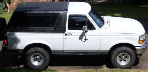 1992 Ford Bronco - New wheels and tires.