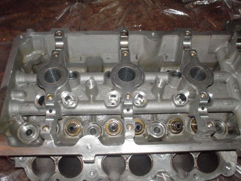 1999 Ford Taurus - Heads completely dissasembled.