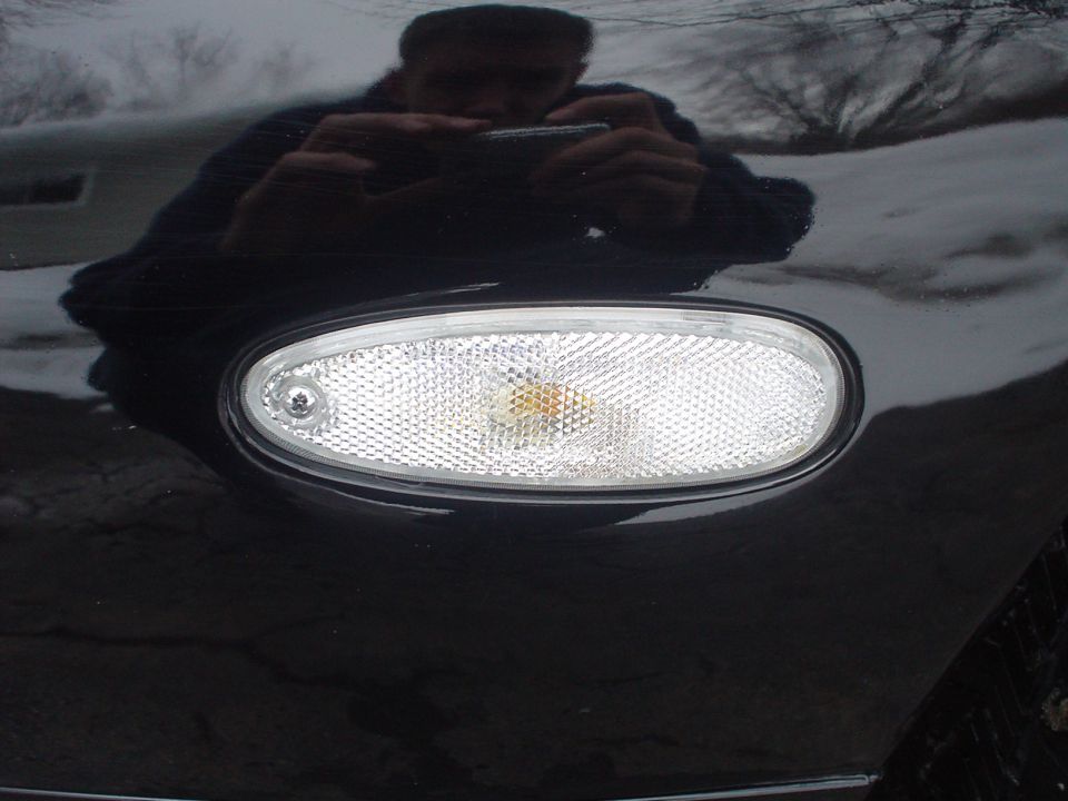 Closeup of the clear corners.
