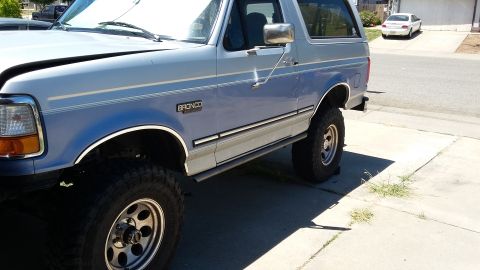 1996 Ford Bronco photo