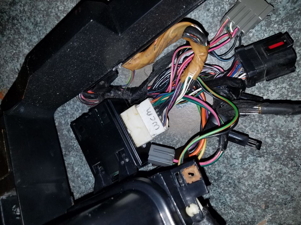 Dashboard wiring harness with label WCM