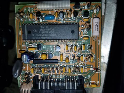 1994 Ford Bronco - Circuit board with ROM103 chip, copyright 1986, 1992 Ford M C, manufactured in the Philippines.