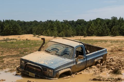 1978 Chevrolet C/K Pickup - yeah 6" lift and 40" hawgs stuck.. sucked...