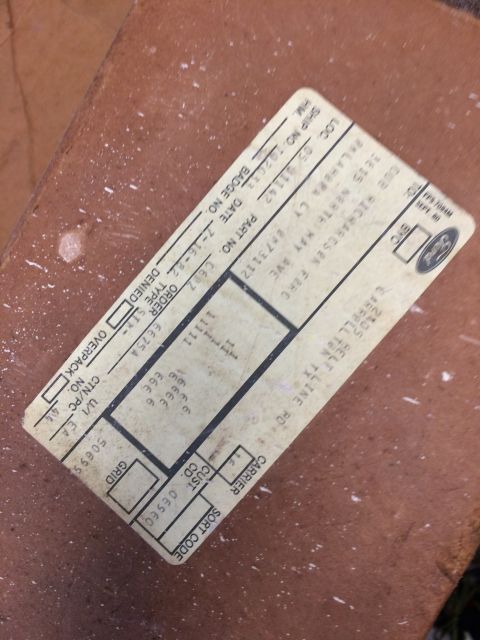 1973 Ford F-100 - Ford build-sheet parts label showing part numbers, badge number, dates and sort codes.
