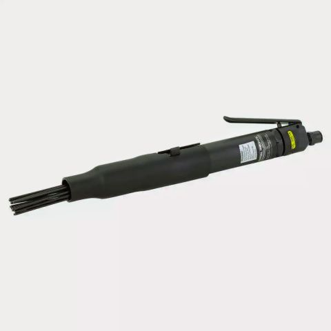 Black pneumatic needle scaler tool with metal needles