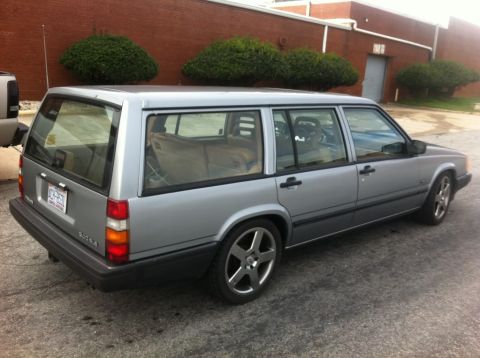 1991 Volvo 940 photo