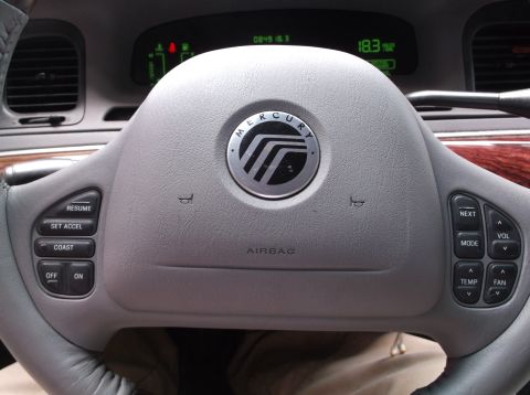2000 Mercury Grand Marquis photo