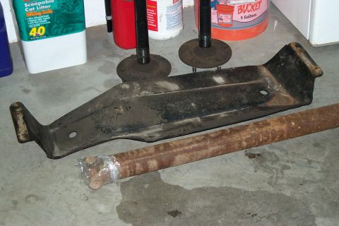 1996 Ford Bronco - Crushed T-Casr skid plate, and my front driveshaft.