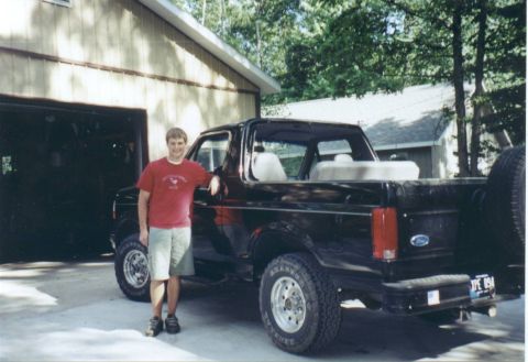 1995 Ford Bronco - Topfree 2