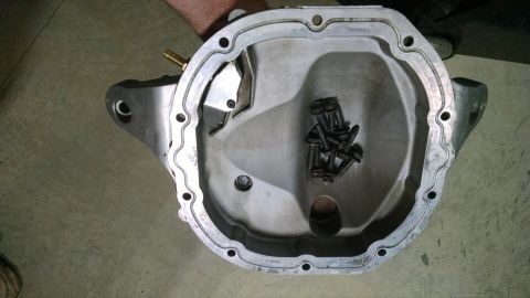1983 Ford Bronco - There has been oil dripping off the rear diff, and I thought it was blowing back from the engine, trans, or t-case. But it was the cover, s…