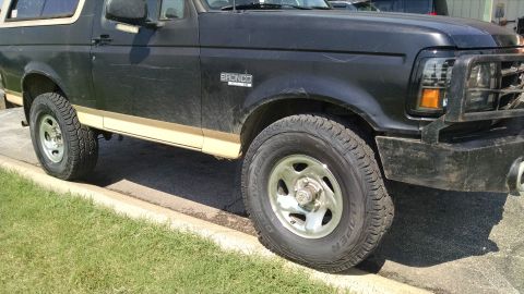 1983 Ford Bronco - It was overdue for tires, and I got these 5 [url=https://www.tirerack.com/tires/tires.jsp?tireMake=Cooper&tireModel=Discoverer AT3 XLT&part…