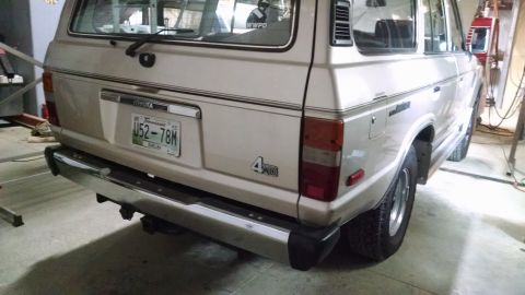 1988 Toyota Land Cruiser - The hitch receiver seems to fit well, but it only has a round 4-pin connector with a very old electronic taillight adapter hanging from the…