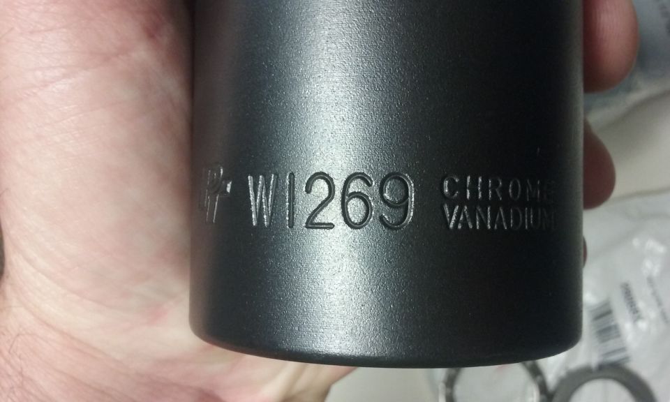 Black socket with W1269 CHROME VANADIUM markings