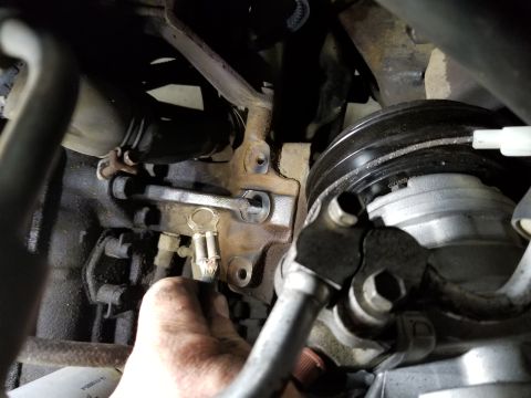 1988 Toyota Land Cruiser - Since I was cleaning up the others, I pulled the compressor & cleaned the main battery ground terminal to the engine mount. Turns out it wa…