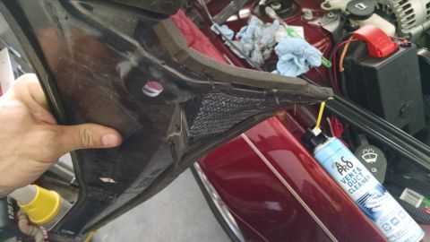 2002 Pontiac Grand Prix - Trimmed cowl cover