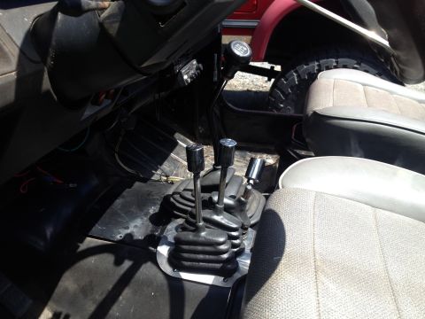 1995 Jeep YJ - Close-up view of an NP241 transfer case modified with a Dana 300 doubler for increased gear reduction.