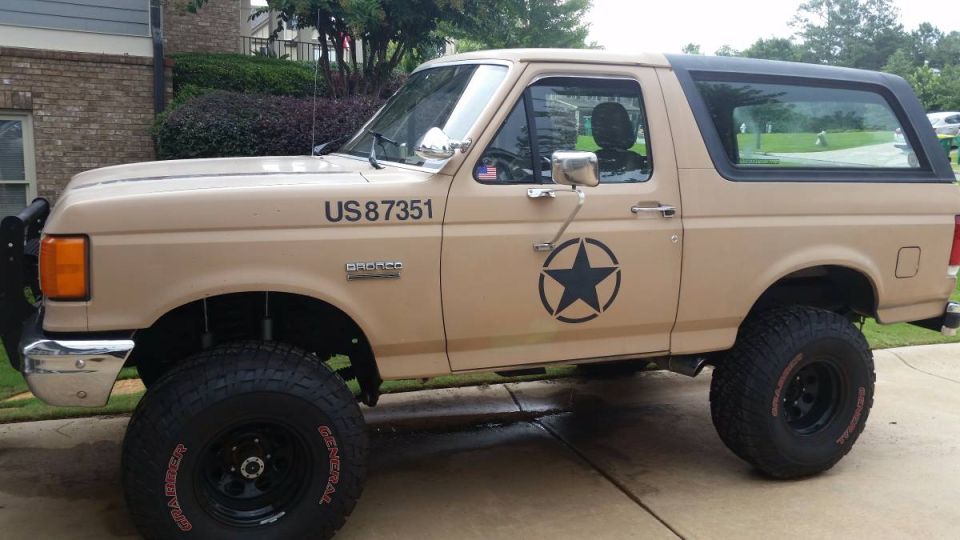 1900 Ford Bronco “Random”