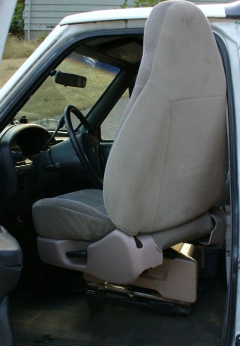 1992 Ford Bronco - Windstar seat & base in Bronco = epic fail.