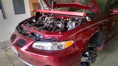 2002 Pontiac Grand Prix - engine support