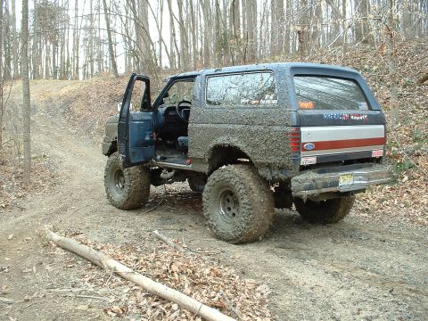 1987 Ford Bronco - This 1987 Ford Bronco is covered in mud after an off-road excursion.